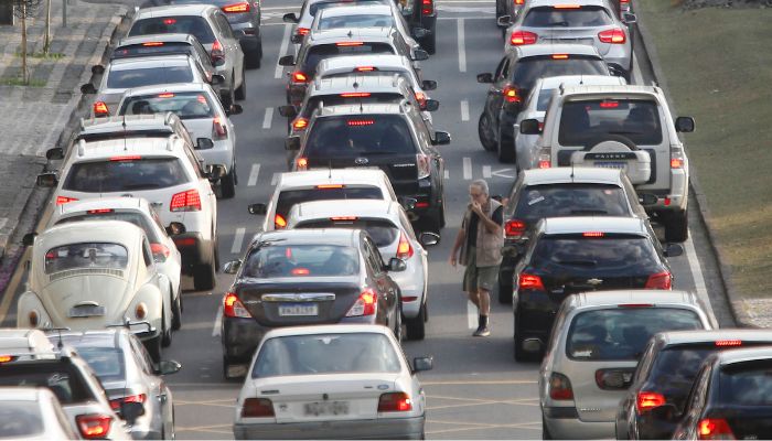  Número de emplacamentos cresce 24,7% no primeiro bimestre de 2026 no Paraná 